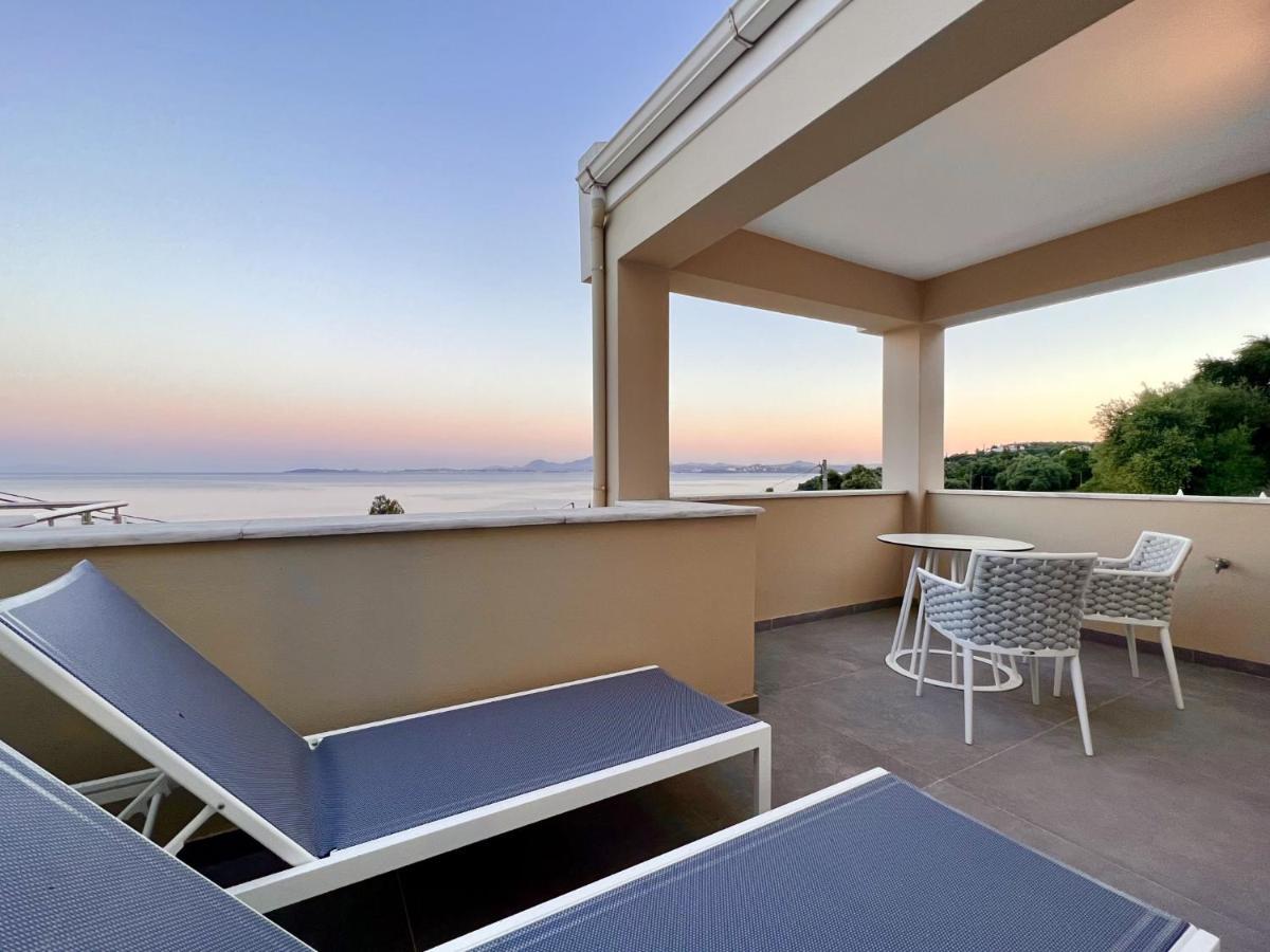 Luxury Villa Barbati Sun With Private Pool By Dadovillas Kültér fotó